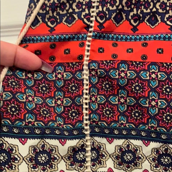 Top - Picture 4 of 4